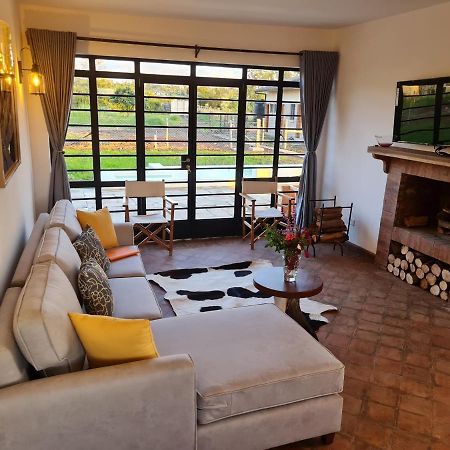 The Landing Nanyuki Cottages エクステリア 写真