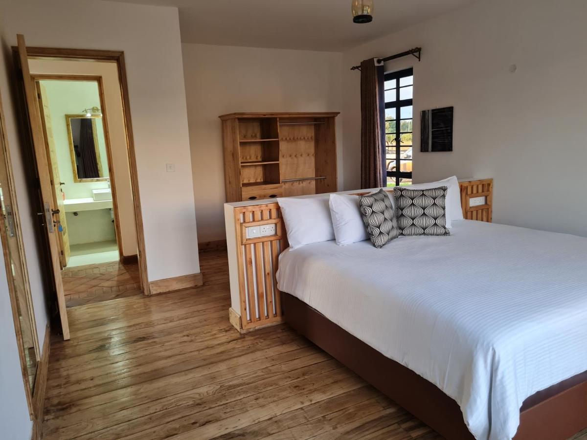 The Landing Nanyuki Cottages エクステリア 写真